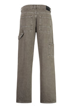 Carica l'immagine nel visualizzatore di Gallery, Jeans straight leg a 5 tasche
