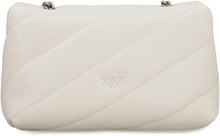 Carica l'immagine nel visualizzatore di Gallery, Borsa Maxi Love Classic Puff in pelle
