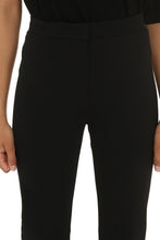 Carica l'immagine nel visualizzatore di Gallery, Pantaloni flared Hulka in viscosa
