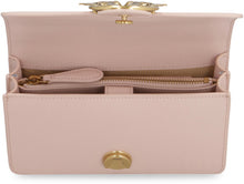 Carica l'immagine nel visualizzatore di Gallery, Borsa a tracolla Mini Love Classic Icon in pelle
