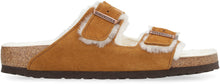 Carica l'immagine nel visualizzatore di Gallery, Slides Arizona Shearling in suede
