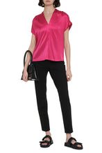 Load image into Gallery viewer, Breve silk blouse
