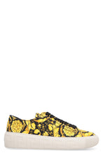 Carica l'immagine nel visualizzatore di Gallery, Sneakers low-top in tessuto

