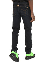Carica l'immagine nel visualizzatore di Gallery, Jeans straight leg a 5 tasche
