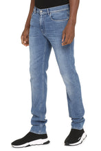 Load image into Gallery viewer, 5-pocket slim fit jeans
