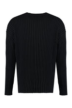 Load image into Gallery viewer, Crew-neck wool sweater
