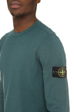 Load image into Gallery viewer, Long sleeve crew-neck sweater
