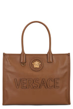 Carica l'immagine nel visualizzatore di Gallery, Borsa tote in pelle con placca Medusa
