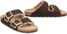 Carica l'immagine nel visualizzatore di Gallery, Slides Arizona shearling in suede
