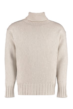 Carica l'immagine nel visualizzatore di Gallery, Pullover dolcevita in cachemire
