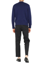 Carica l'immagine nel visualizzatore di Gallery, Pullover in lana vergine
