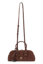 Load image into Gallery viewer, Borsa Escape Bag Baguette piccola in pelle scamosciata in English translates to "Small suede baguette escape bag."
