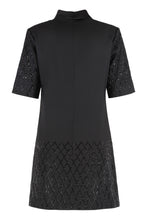 Carica l'immagine nel visualizzatore di Gallery, Abito stile T-shirt con strass
