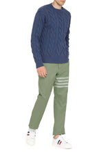 Carica l'immagine nel visualizzatore di Gallery, Pullover in maglia a trecce
