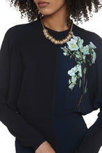 Carica l&#39;immagine nel visualizzatore di Gallery, Abito in crêpe con stampa floreale
