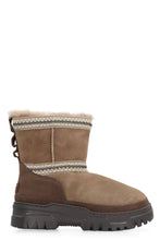 Load image into Gallery viewer, Classic Mini TrailGazer boots

