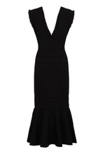 Load image into Gallery viewer, Flared knit dress
