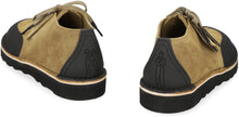 Carica l'immagine nel visualizzatore di Gallery, Clarks x C.P Company - Scarpe stringate Desert Trek in pelle scamosciata
