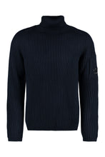 Carica l'immagine nel visualizzatore di Gallery, Maglione dolcevita in misto lana
