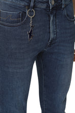 Carica l'immagine nel visualizzatore di Gallery, Jeans slim fit a 5-tasche
