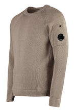 Load image into Gallery viewer, Long sleeve crew-neck sweater
