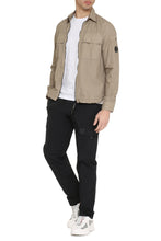 Carica l'immagine nel visualizzatore di Gallery, Overshirt Taylon in tessuto tecnico
