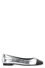 Load image into Gallery viewer, Metallic leather ballet flats
