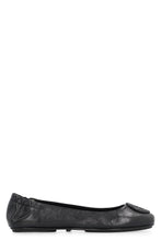 Load image into Gallery viewer, Minnie Travel Leather ballet flats
