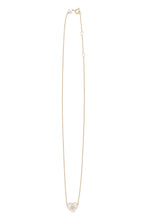 Load image into Gallery viewer, Kira Heart necklace
