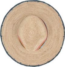 Carica l'immagine nel visualizzatore di Gallery, Cappello in paglia
