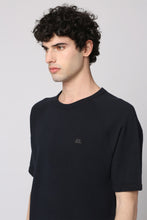 Carica l'immagine nel visualizzatore di Gallery, T-shirt girocollo in cotone
