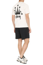 Carica l'immagine nel visualizzatore di Gallery, T-shirt Regal Crown in cotone
