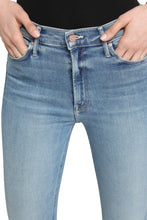 Carica l'immagine nel visualizzatore di Gallery, Jeans straight leg Dazzler
