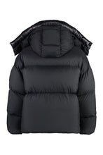 Carica l'immagine nel visualizzatore di Gallery, Moncler X Roc Nation Designed By Jay-Z - Piumino corto Antila
