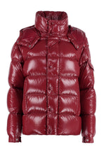 Carica l'immagine nel visualizzatore di Gallery, MONCLER MAYA 70 JACKET - Piumino corto con cappuccio
