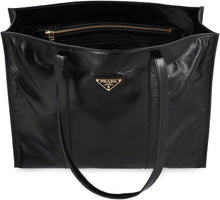 Load image into Gallery viewer, Large patent shopper bag
