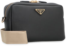Load image into Gallery viewer, Leather crossbody medium bag
