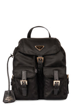 Load image into Gallery viewer, Re-Edition 1978 logo detail Re-Nylon backpack
