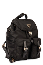 Load image into Gallery viewer, Re-Edition 1978 logo detail Re-Nylon backpack

