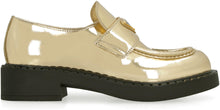 Carica l'immagine nel visualizzatore di Gallery, Mocassini in pelle metallizzata
