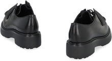 Carica l'immagine nel visualizzatore di Gallery, Scarpe stringate in pelle
