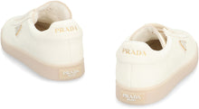 Carica l'immagine nel visualizzatore di Gallery, Sneakers low-top in pelle
