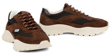 Load image into Gallery viewer, Sneakers with suede details
