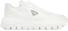 Carica l'immagine nel visualizzatore di Gallery, Sneakers low-top in nylon
