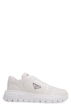 Carica l'immagine nel visualizzatore di Gallery, Sneakers in pelle con logo
