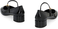 Load image into Gallery viewer, Mary Jane patent leather pumps
