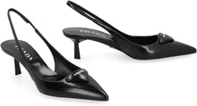 Load image into Gallery viewer, Leather pointy-toe slingback
