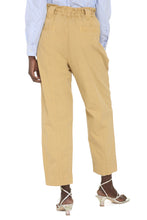 Carica l'immagine nel visualizzatore di Gallery, Pantaloni carrot-fit Avida in cotone
