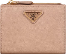 Load image into Gallery viewer, Leather wallet
