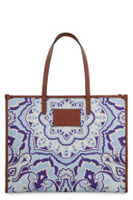 Carica l'immagine nel visualizzatore di Gallery, Tote bag Globetrotter
